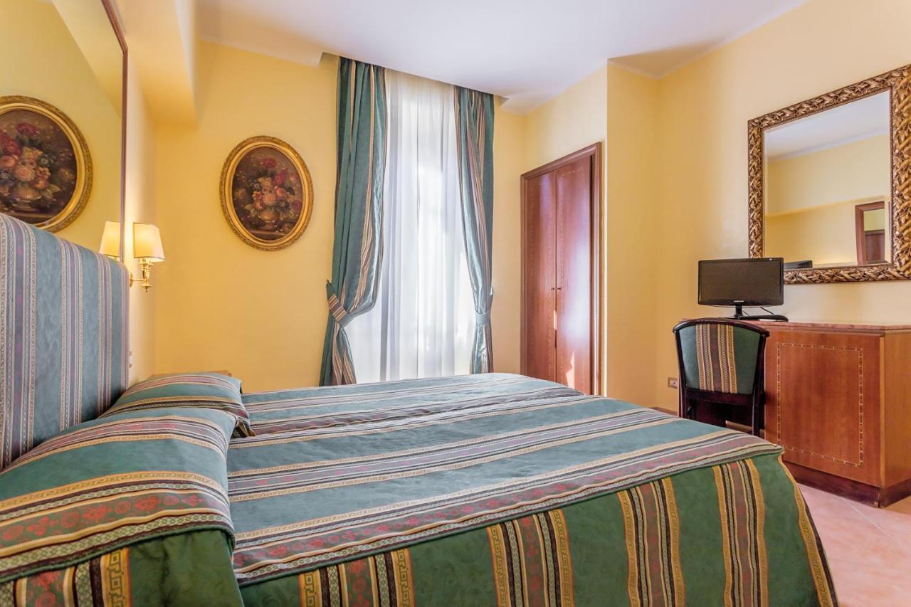 Raeli Hotel Noto Rome Exterior photo